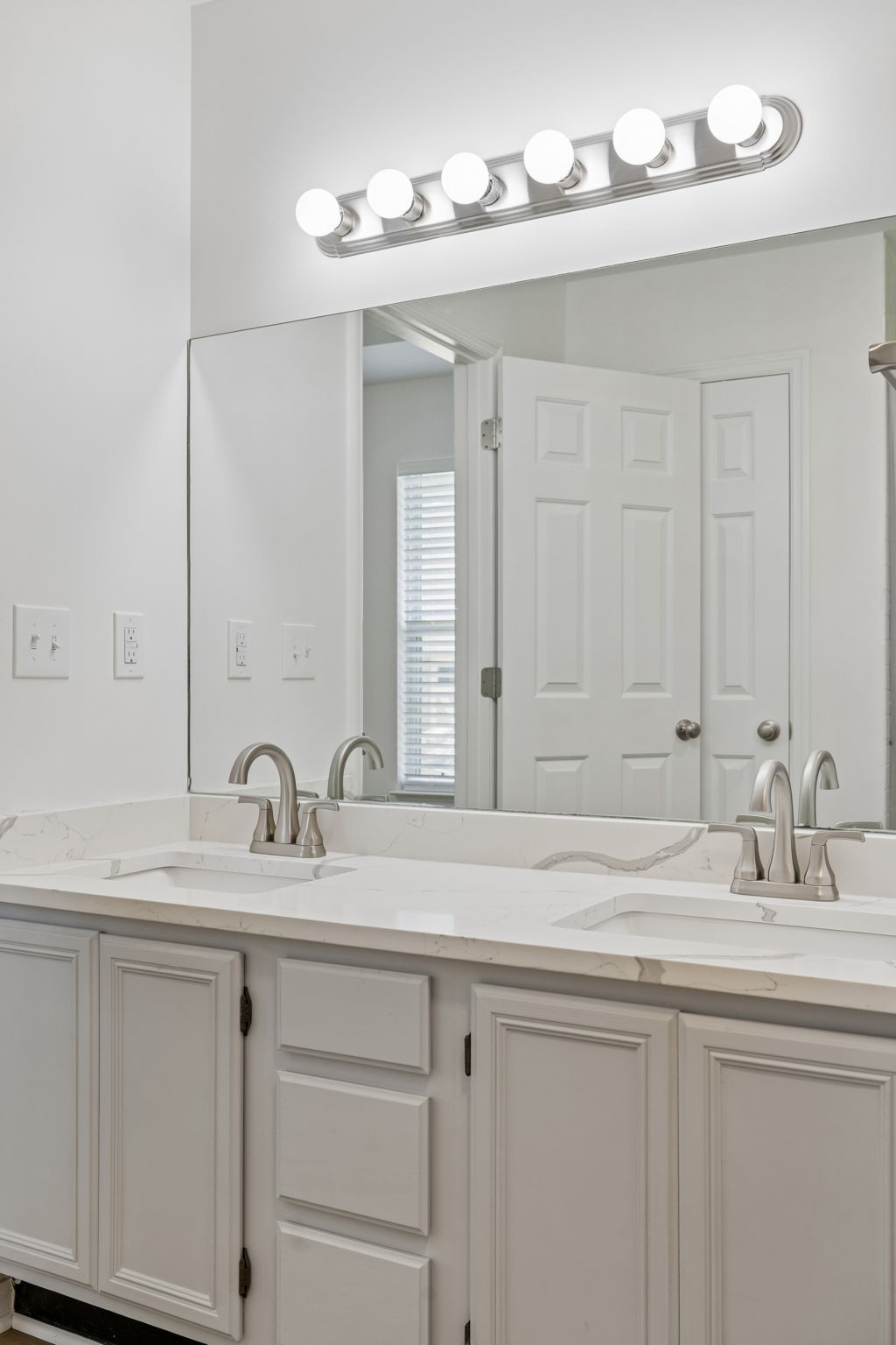 2709 Douglas Lane Thompsons Station TN 37179