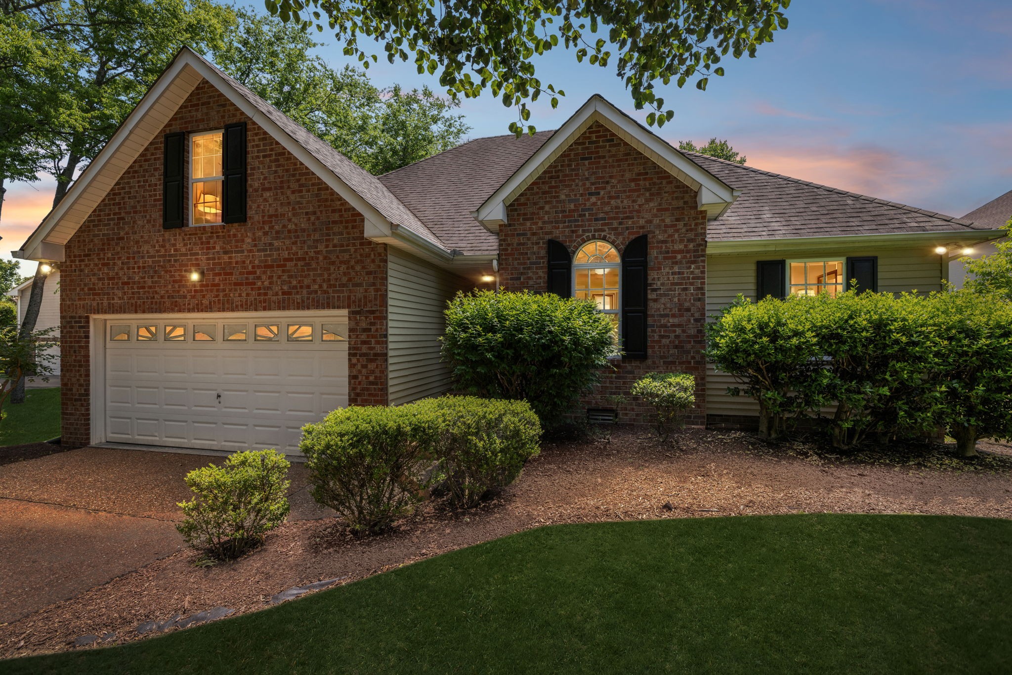 2709 Douglas Lane Thompsons Station TN 37179