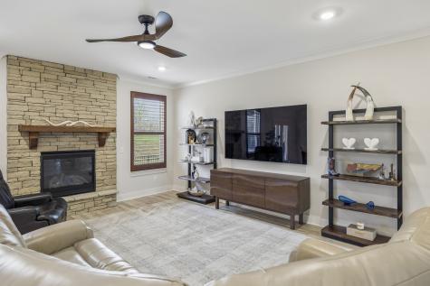 837 Odell Drive White House TN 37188