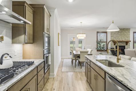 837 Odell Drive White House TN 37188