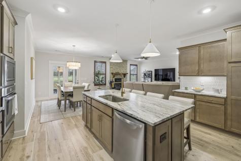 837 Odell Drive White House TN 37188