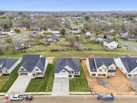 837 Odell Drive White House TN 37188