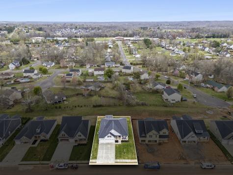 837 Odell Drive White House TN 37188