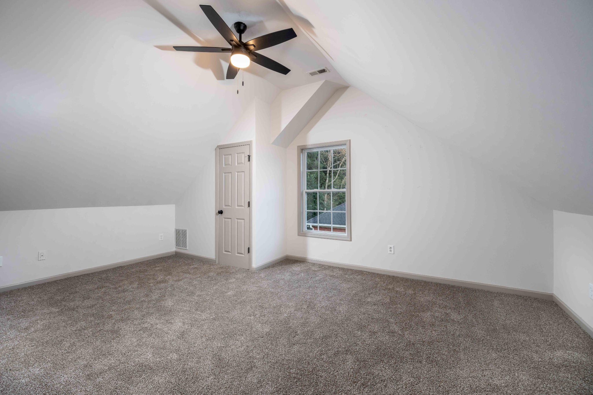 6004 Forest Court Greenbrier TN 37073