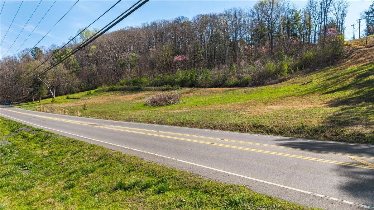 24 N Lee Highway Cleveland TN 37312