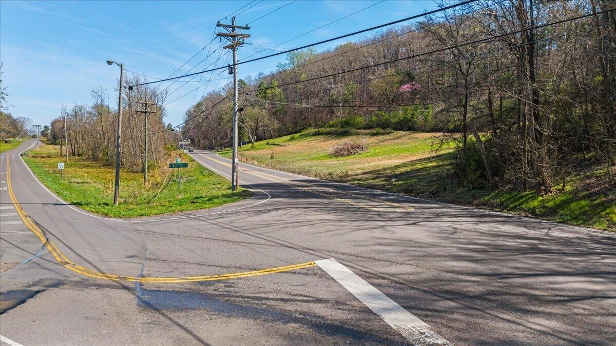 24 N Lee Highway Cleveland TN 37312