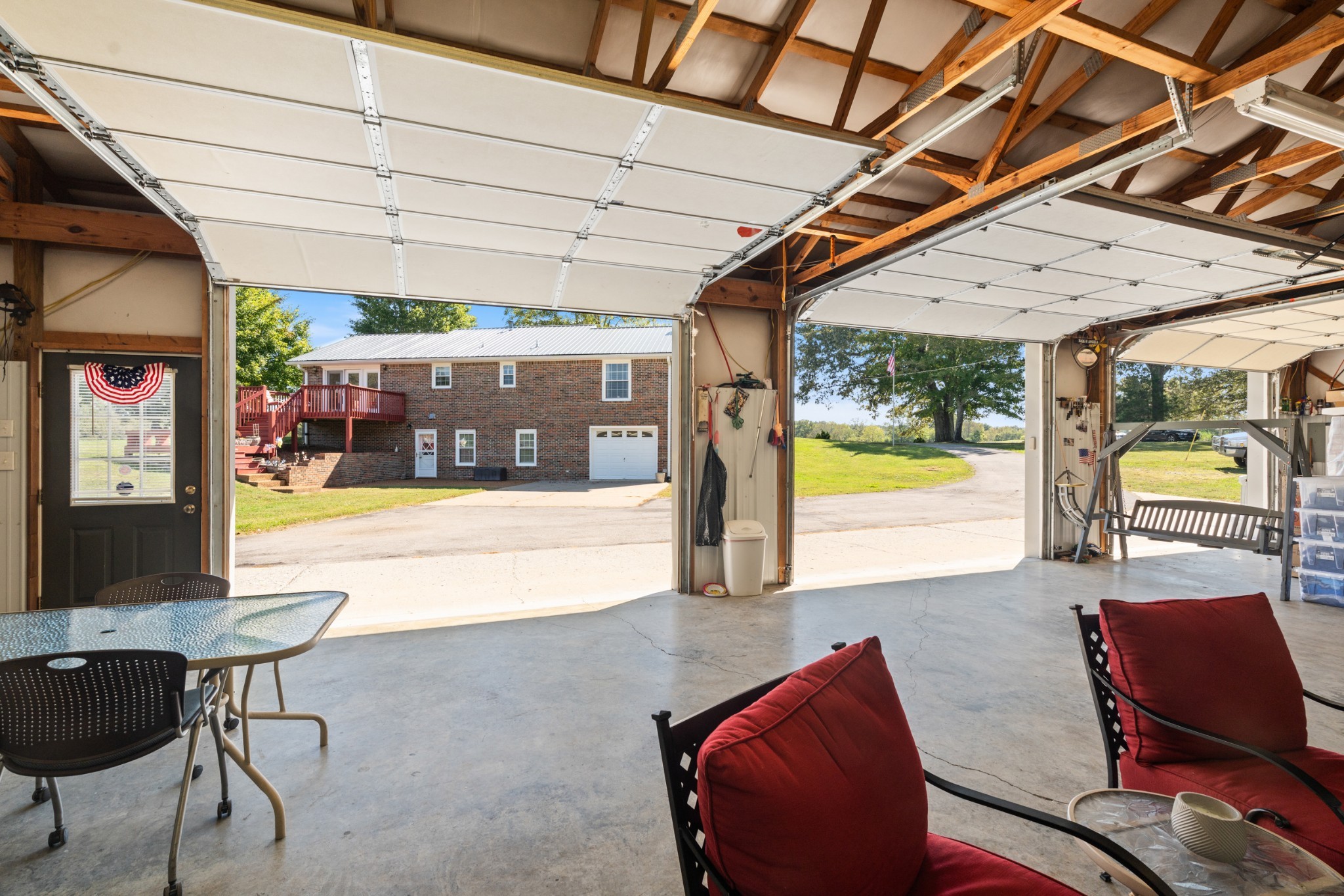10779 N Tidwell Road Bon Aqua TN 37025