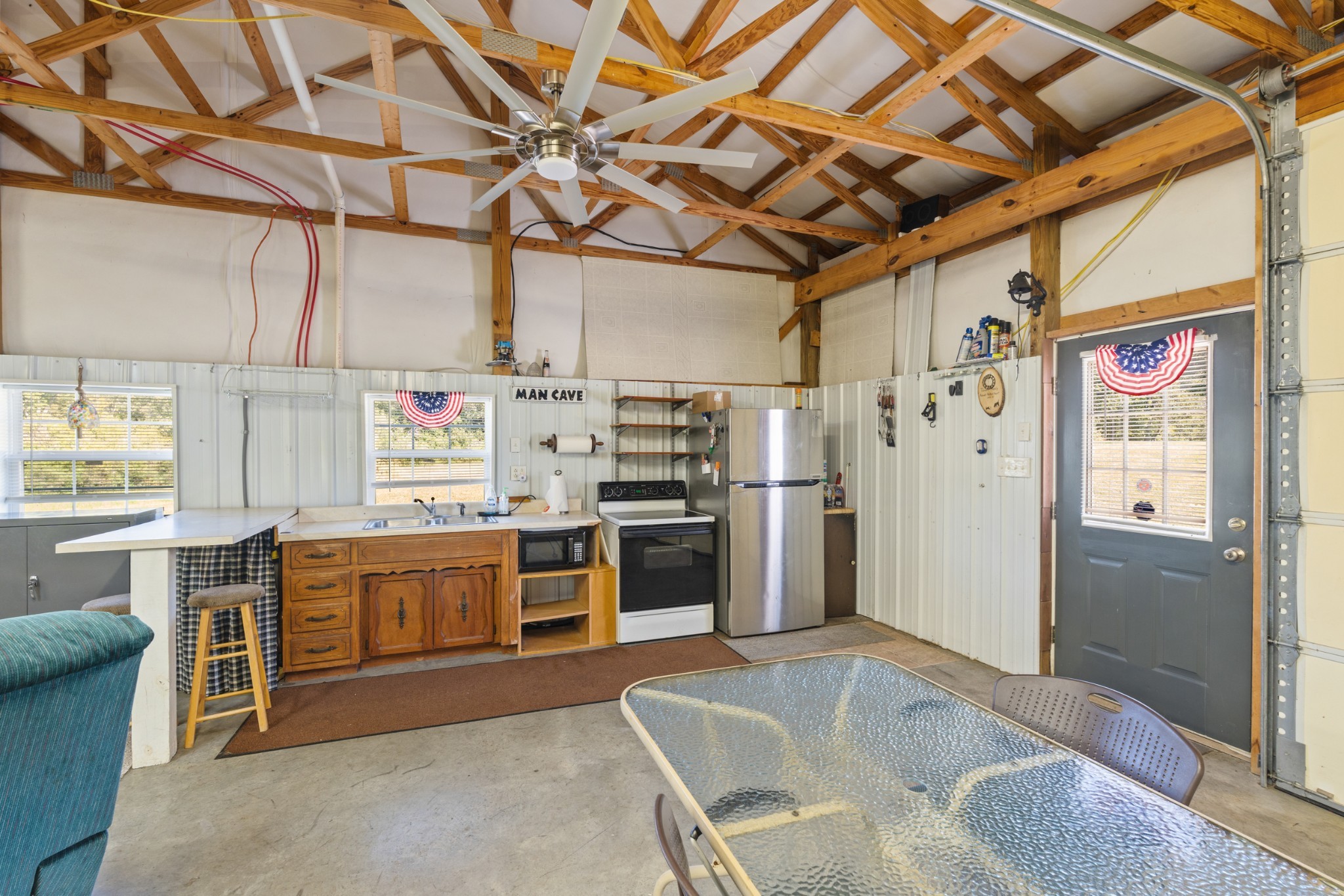 10779 N Tidwell Road Bon Aqua TN 37025