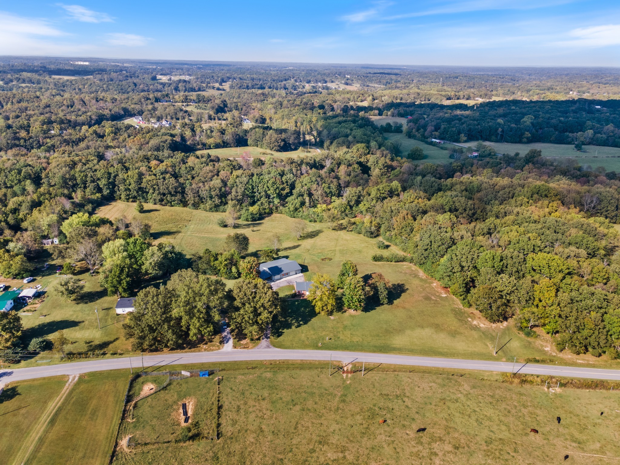 10779 N Tidwell Road Bon Aqua TN 37025