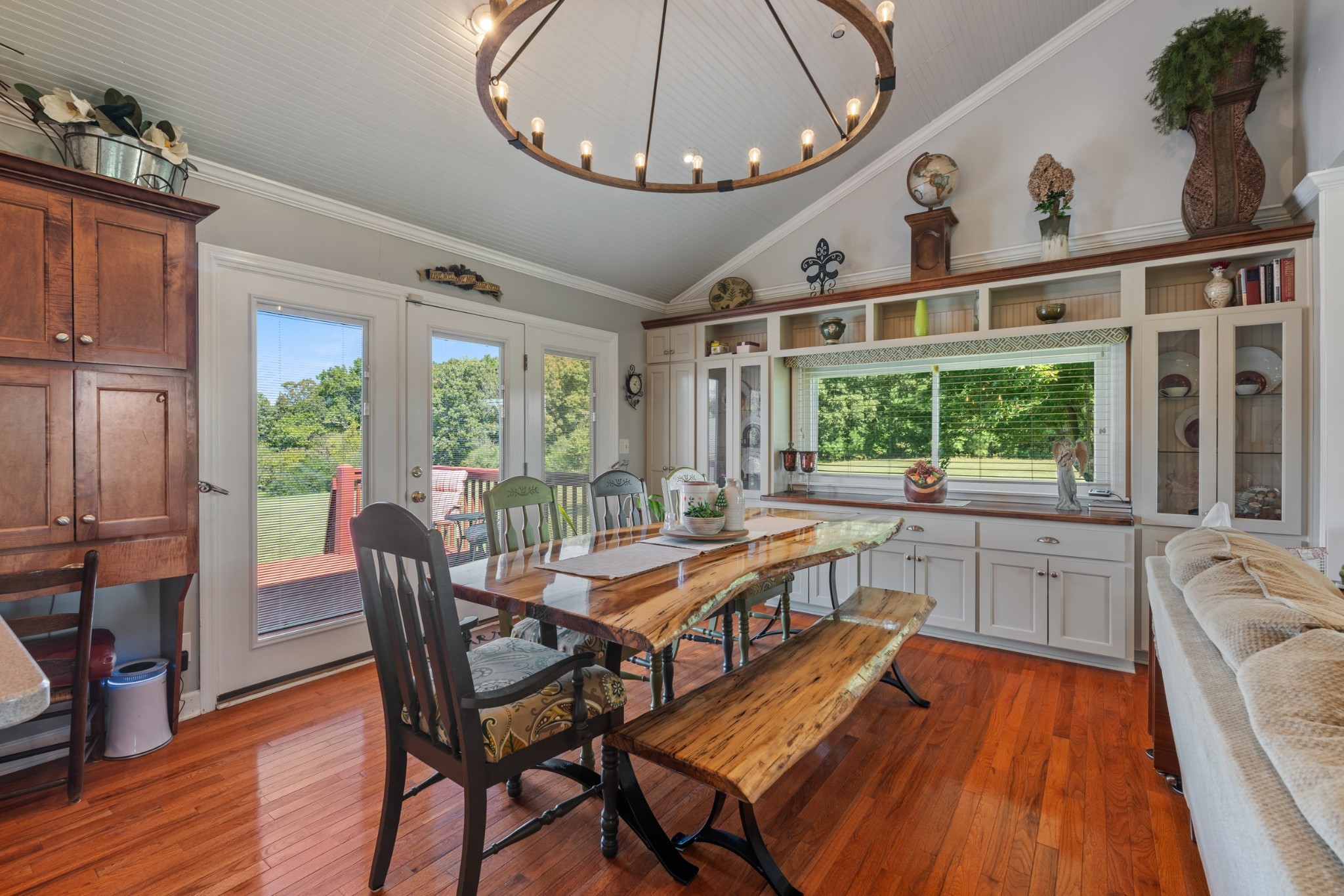 10779 N Tidwell Road Bon Aqua TN 37025