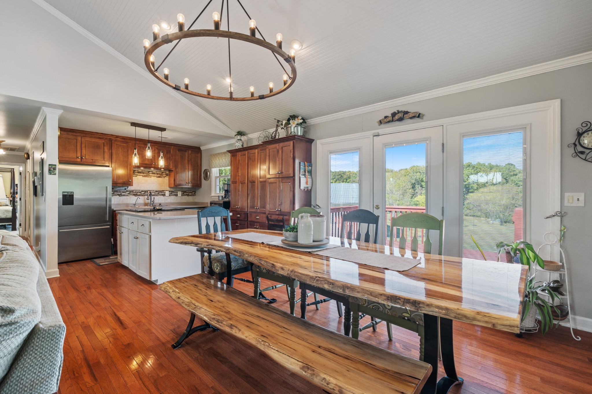 10779 N Tidwell Road Bon Aqua TN 37025