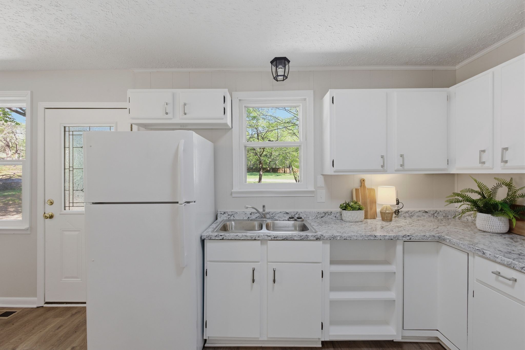 1021 Preston Drive Burns TN 37029