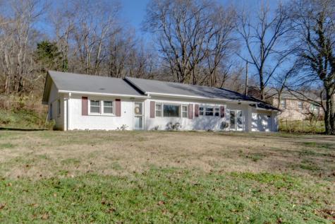1026 Due West Avenue N Madison TN 37115