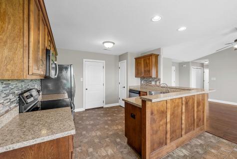 141 Bob White Trail Oak Grove KY 42262