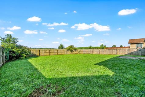 141 Bob White Trail Oak Grove KY 42262
