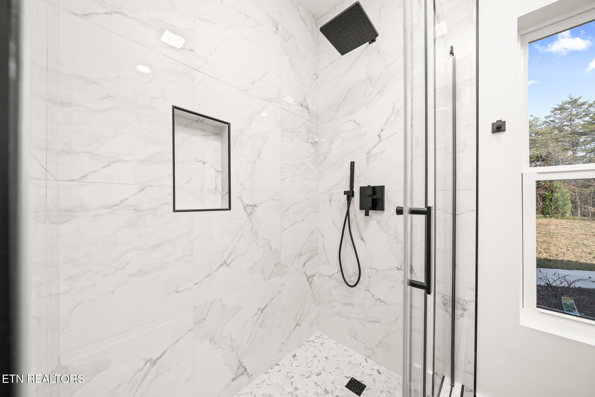 335 Rocky Top Road Monterey TN 38574