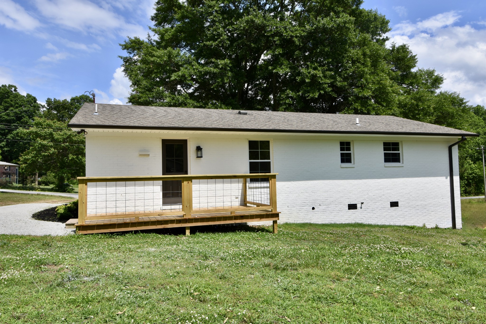 41 Peppertown Road Loretto TN 38469