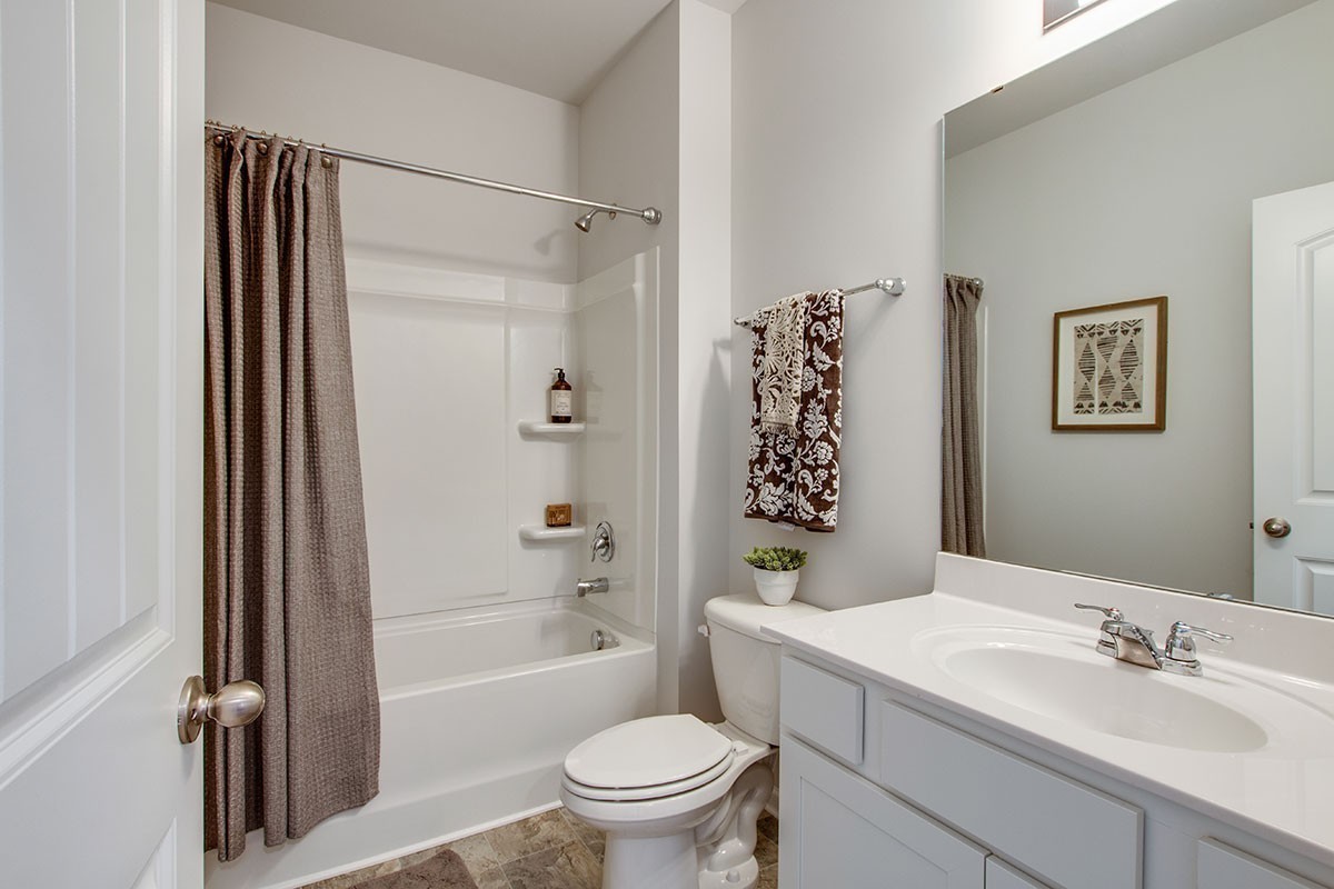 7081 Penny Lane White House TN 37188