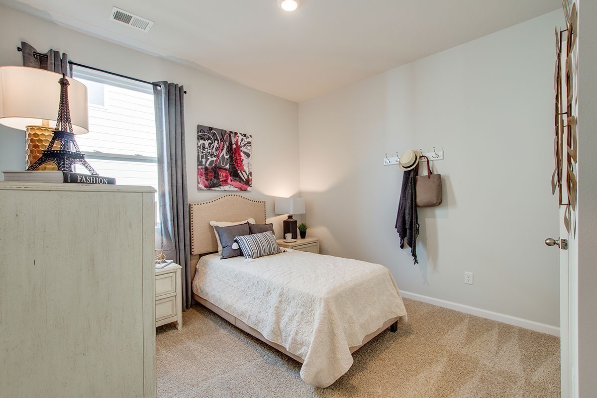 7081 Penny Lane White House TN 37188