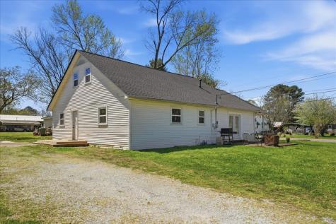 908 Smith Avenue Lawrenceburg TN 38464