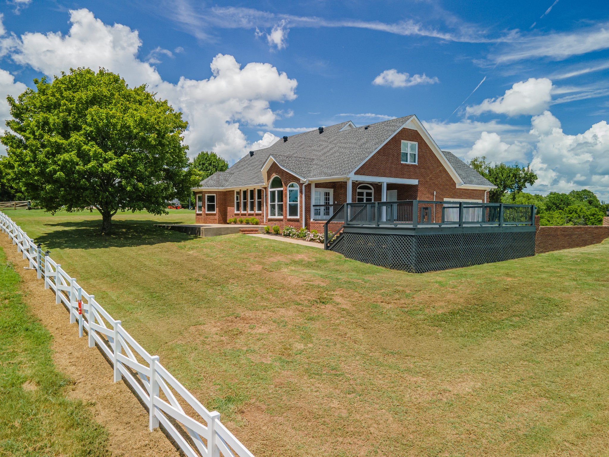 1821 Gina Lynn Drive Lewisburg TN 37091