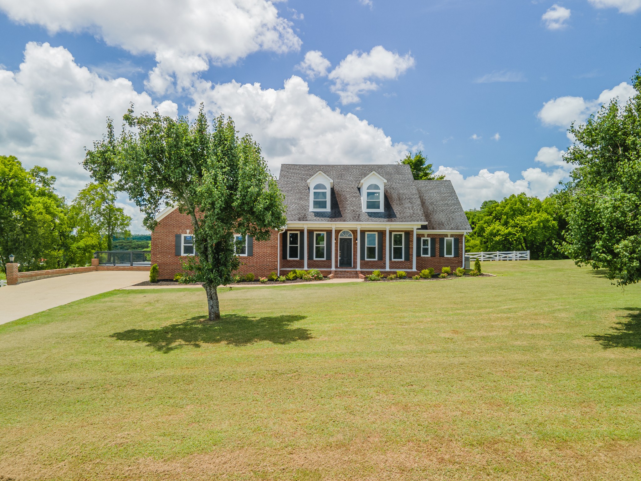 1821 Gina Lynn Drive Lewisburg TN 37091