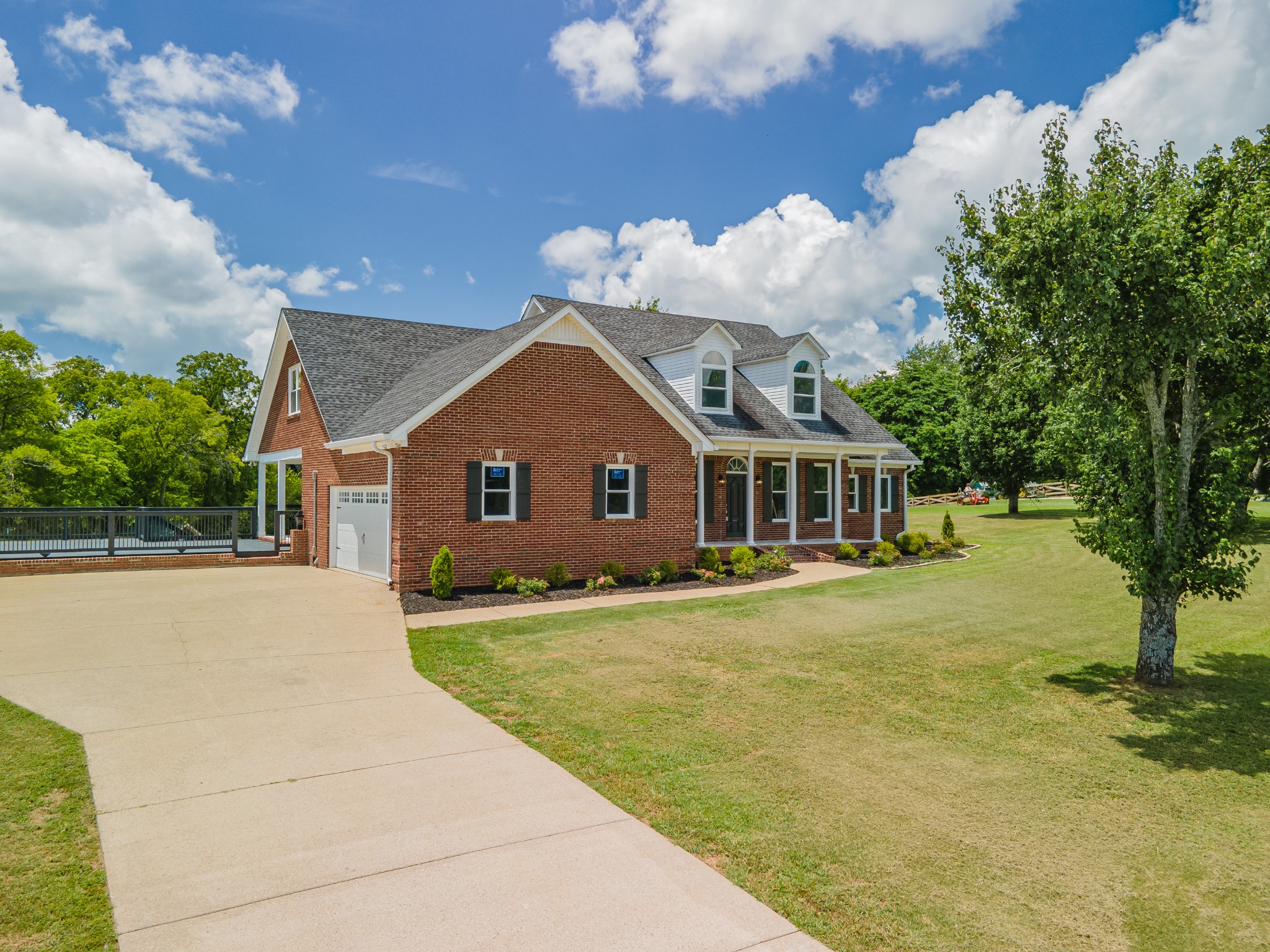 1821 Gina Lynn Drive Lewisburg TN 37091