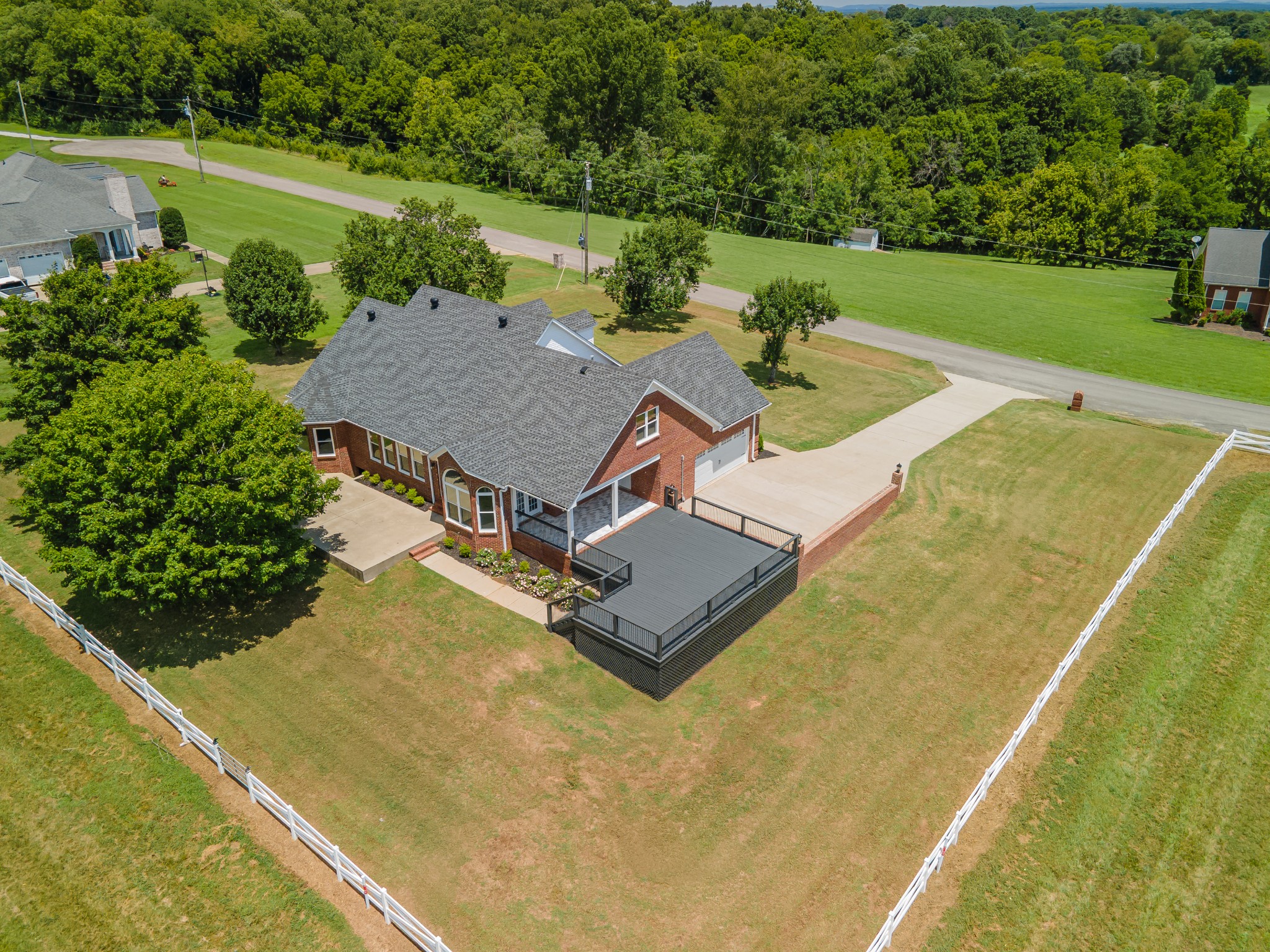 1821 Gina Lynn Drive Lewisburg TN 37091
