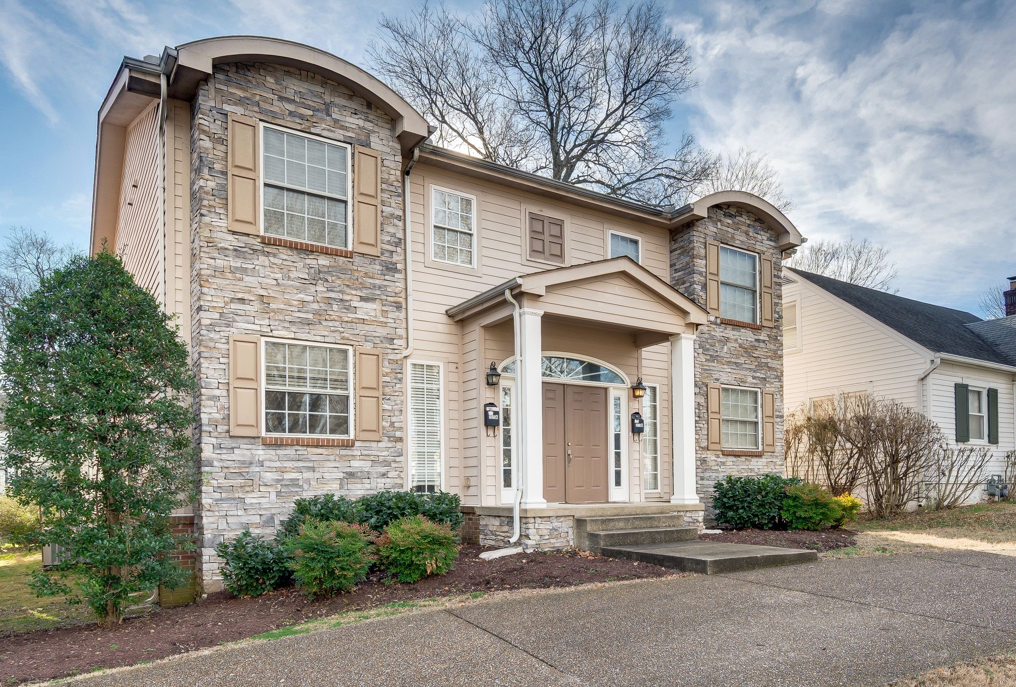 2615 Belcourt Avenue Nashville TN 37212