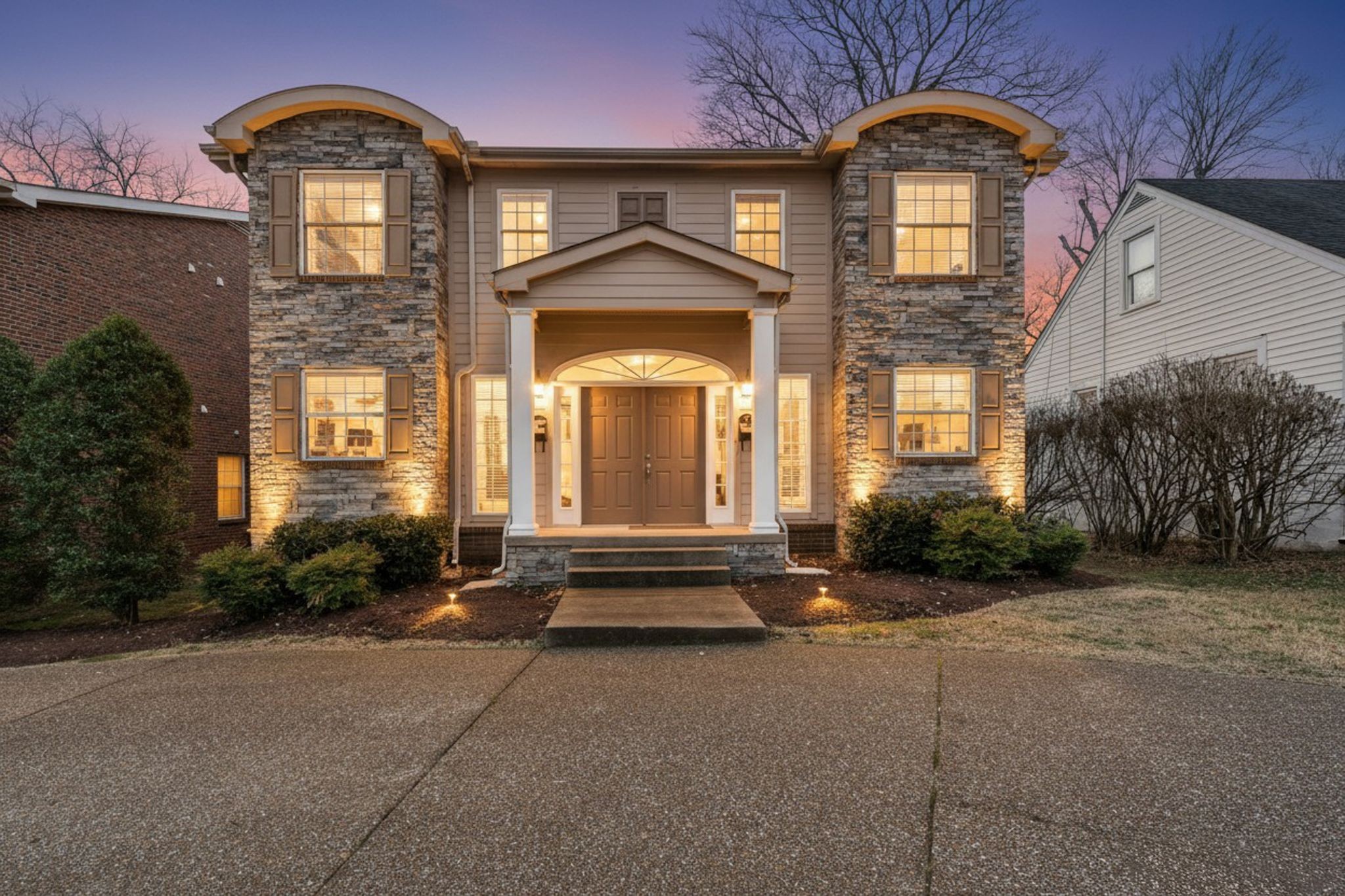 2615 Belcourt Avenue Nashville TN 37212