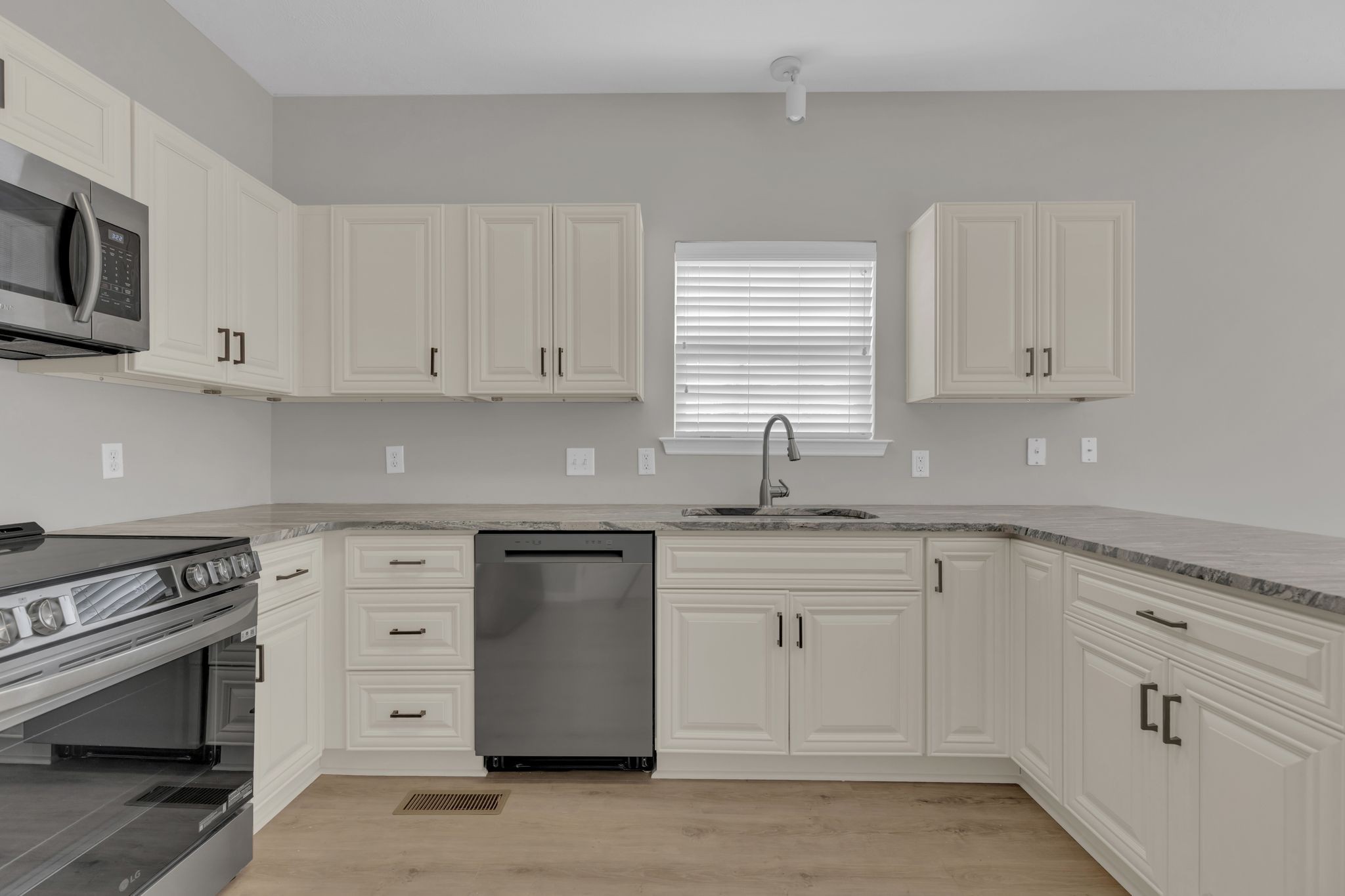 517 Cinnamon Place Nashville TN 37211
