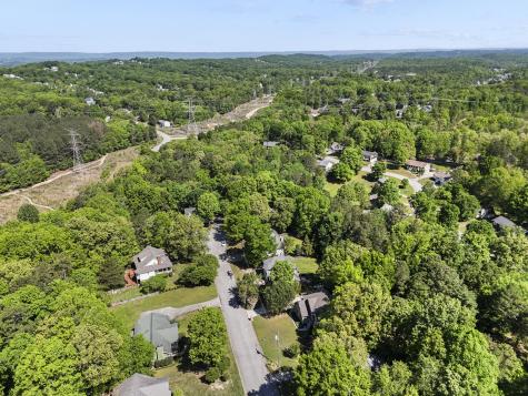 5305 Kellys Point Ooltewah TN 37363