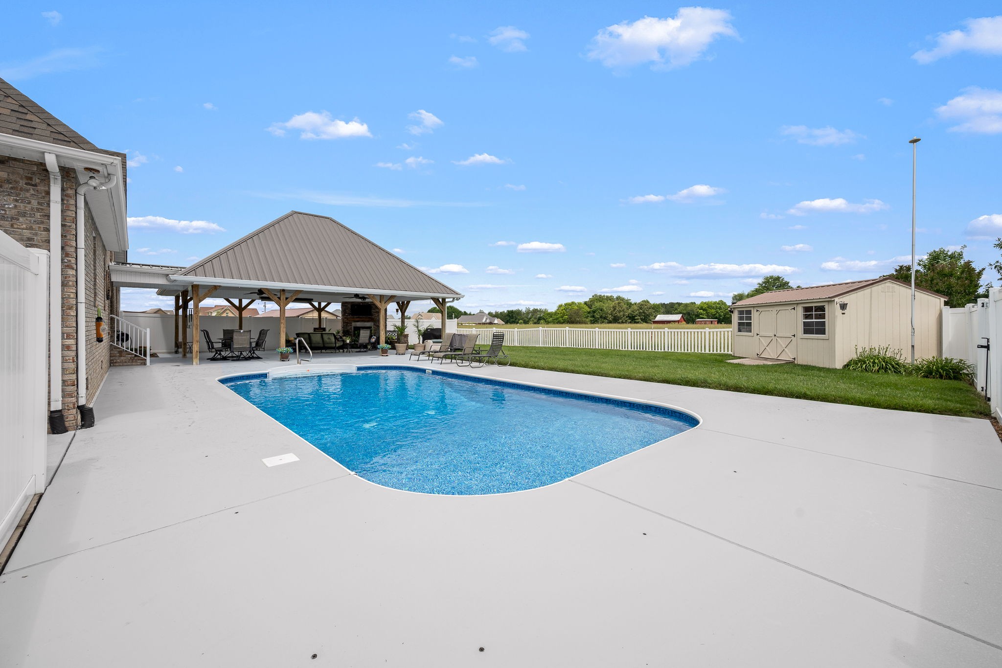 144 Richland Court Manchester TN 37355