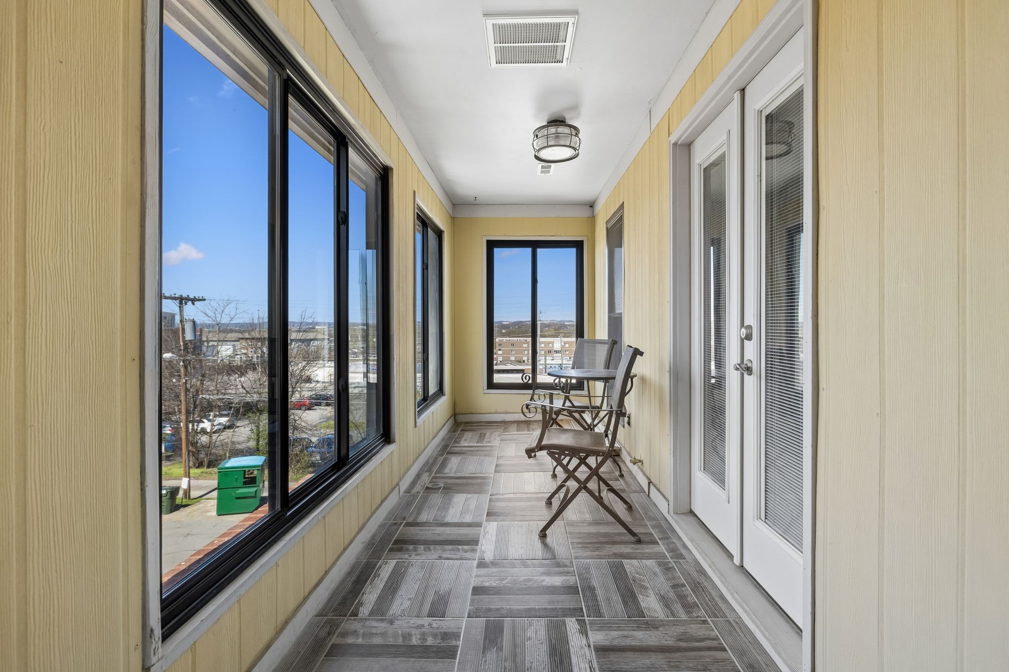 939 Russell Street Nashville TN 37206