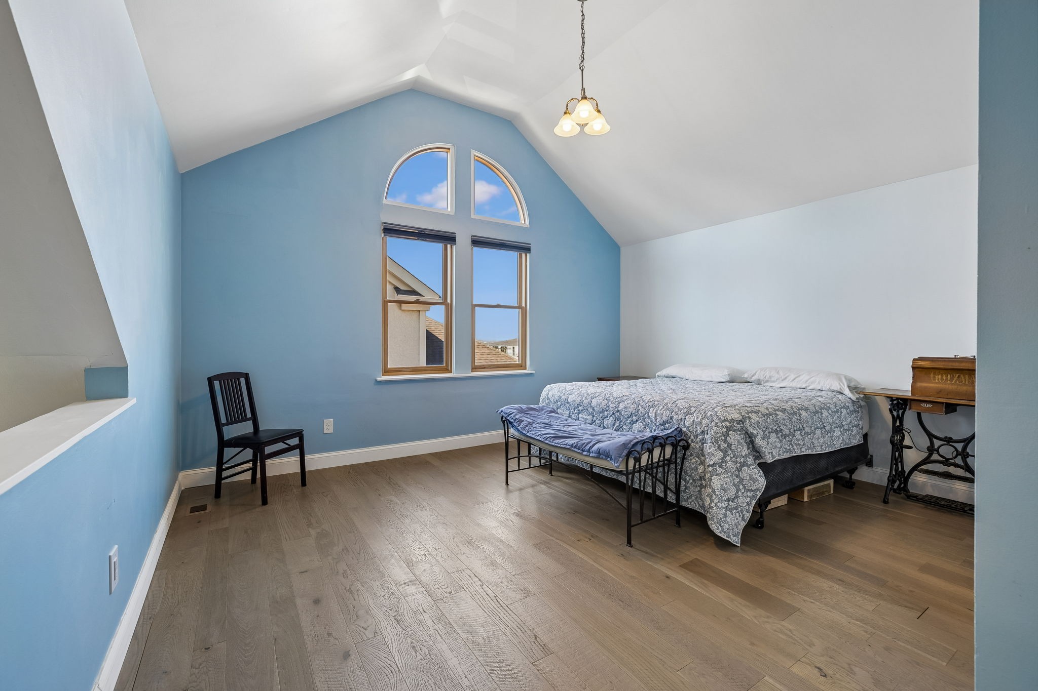 939 Russell Street Nashville TN 37206
