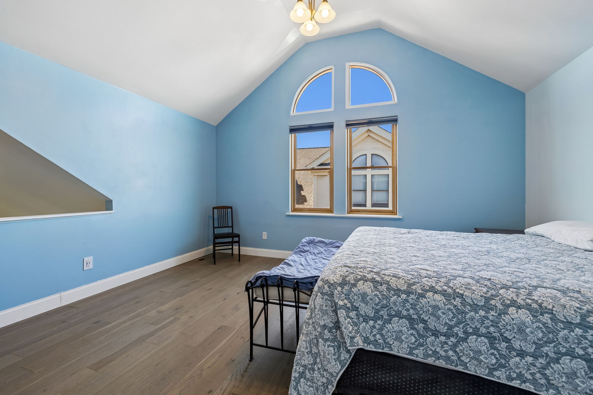 939 Russell Street Nashville TN 37206