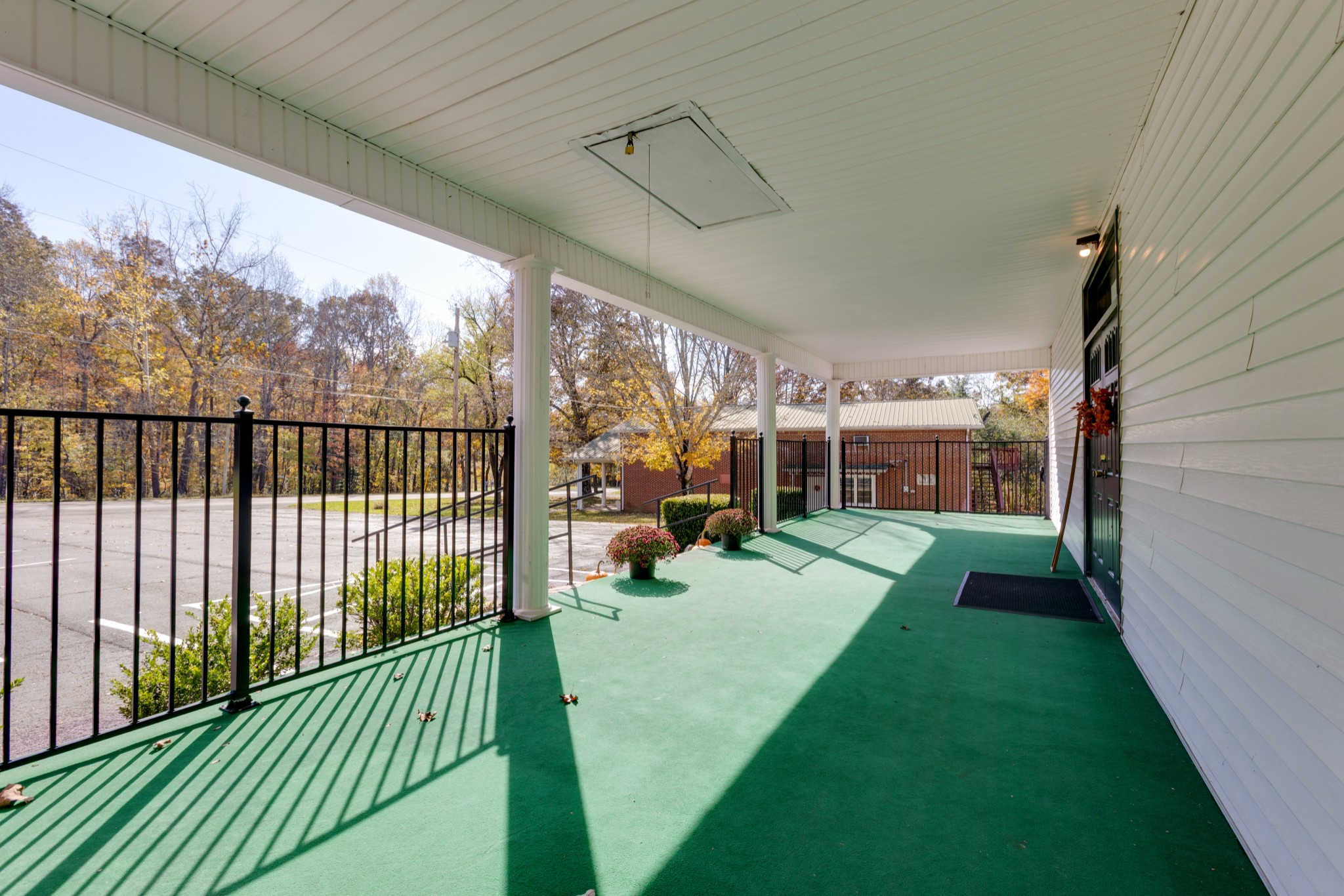 4479 Highway 100 Lyles TN 37098