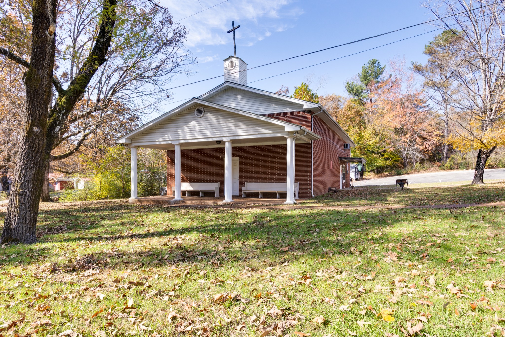 4479 Highway 100 Lyles TN 37098