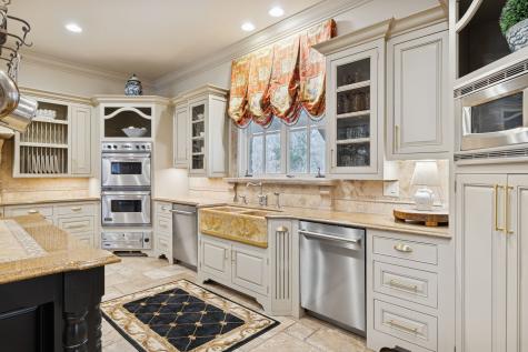 225 Lake Hills Road Tullahoma TN 37388