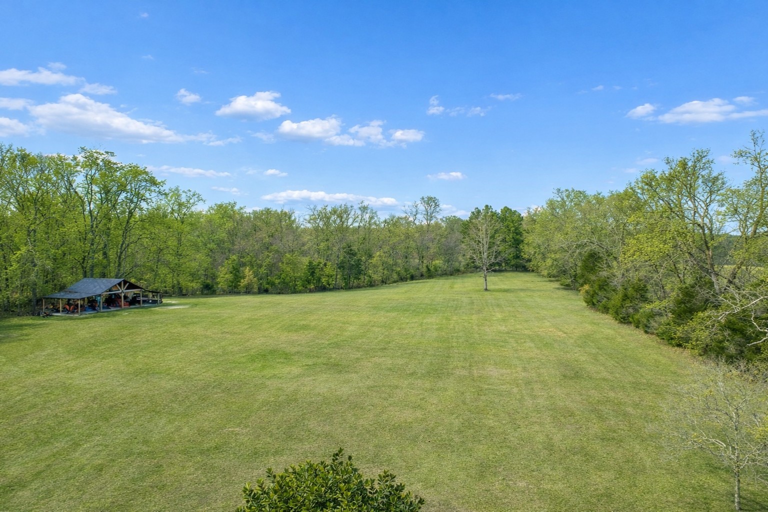 225 Lake Hills Road Tullahoma TN 37388