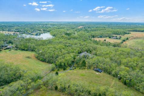 225 Lake Hills Road Tullahoma TN 37388