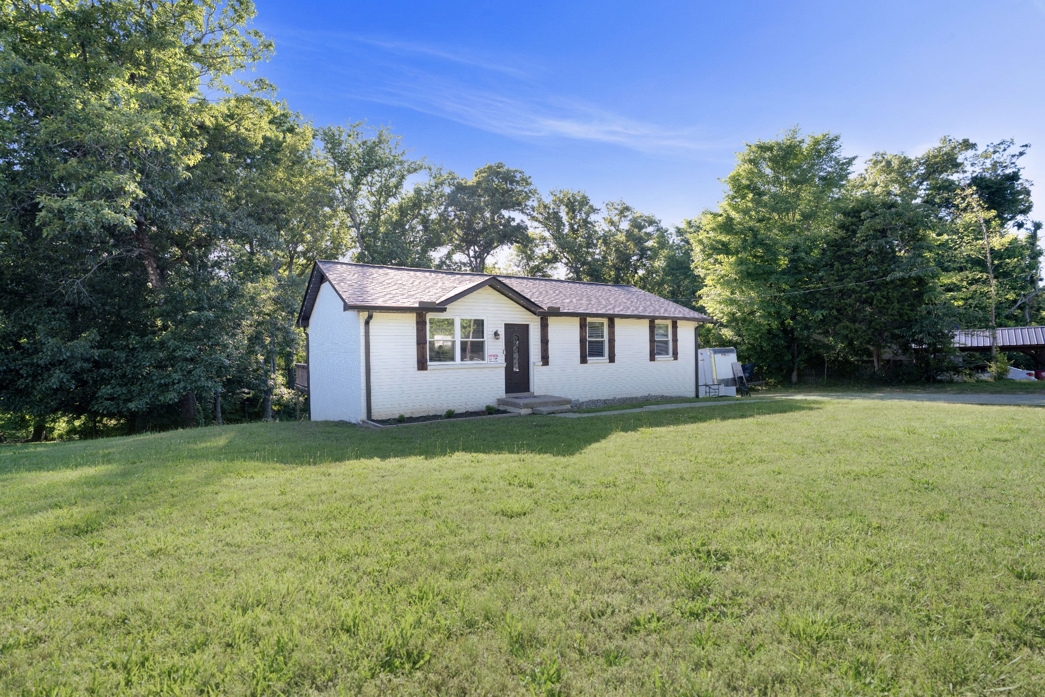 412 Hilltop Drive Clarksville TN 37040
