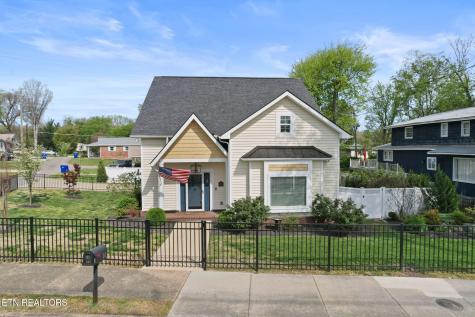 606 Eagle Bend Road Clinton TN 37716