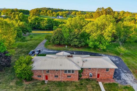 843 W Bockman Way Sparta TN 38583