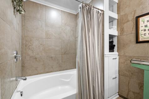 508 Village Court Nashville TN 37206