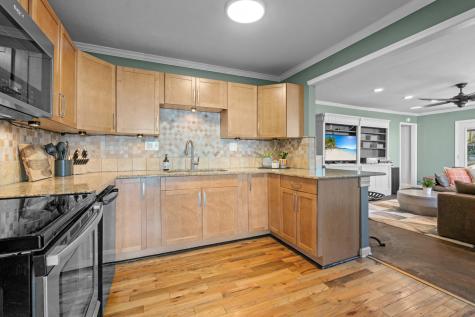 508 Village Court Nashville TN 37206