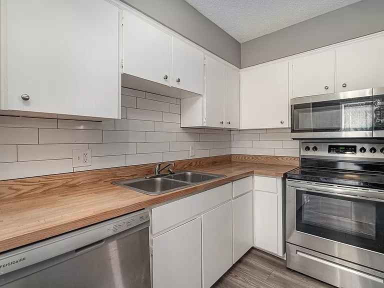323 Forest Park Road Madison TN 37115