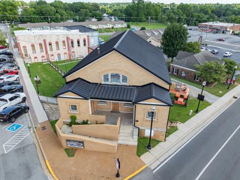 117 1st Ave, NE Winchester TN 37398