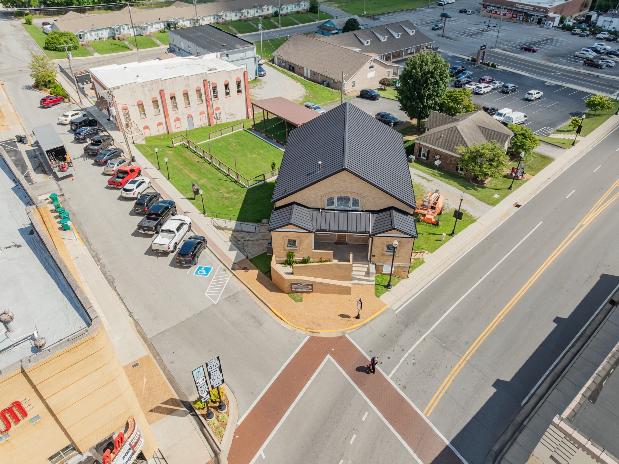 117 1st Ave, NE Winchester TN 37398