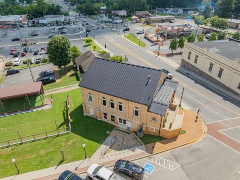 117 1st Ave, NE Winchester TN 37398